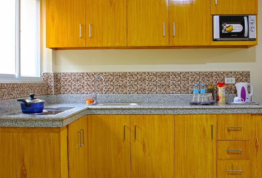 Laciaville Resort And Hotel Lapu-Lapu City Dış mekan fotoğraf