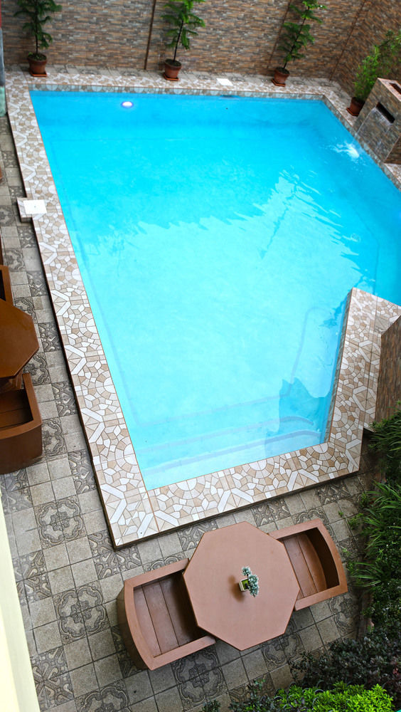Laciaville Resort And Hotel Lapu-Lapu City Dış mekan fotoğraf
